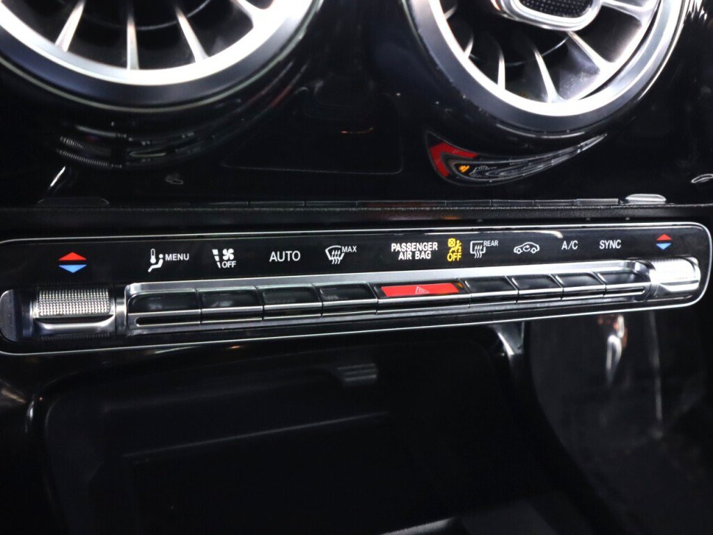 Used 2019 Mercedes-Benz A 220 image 23