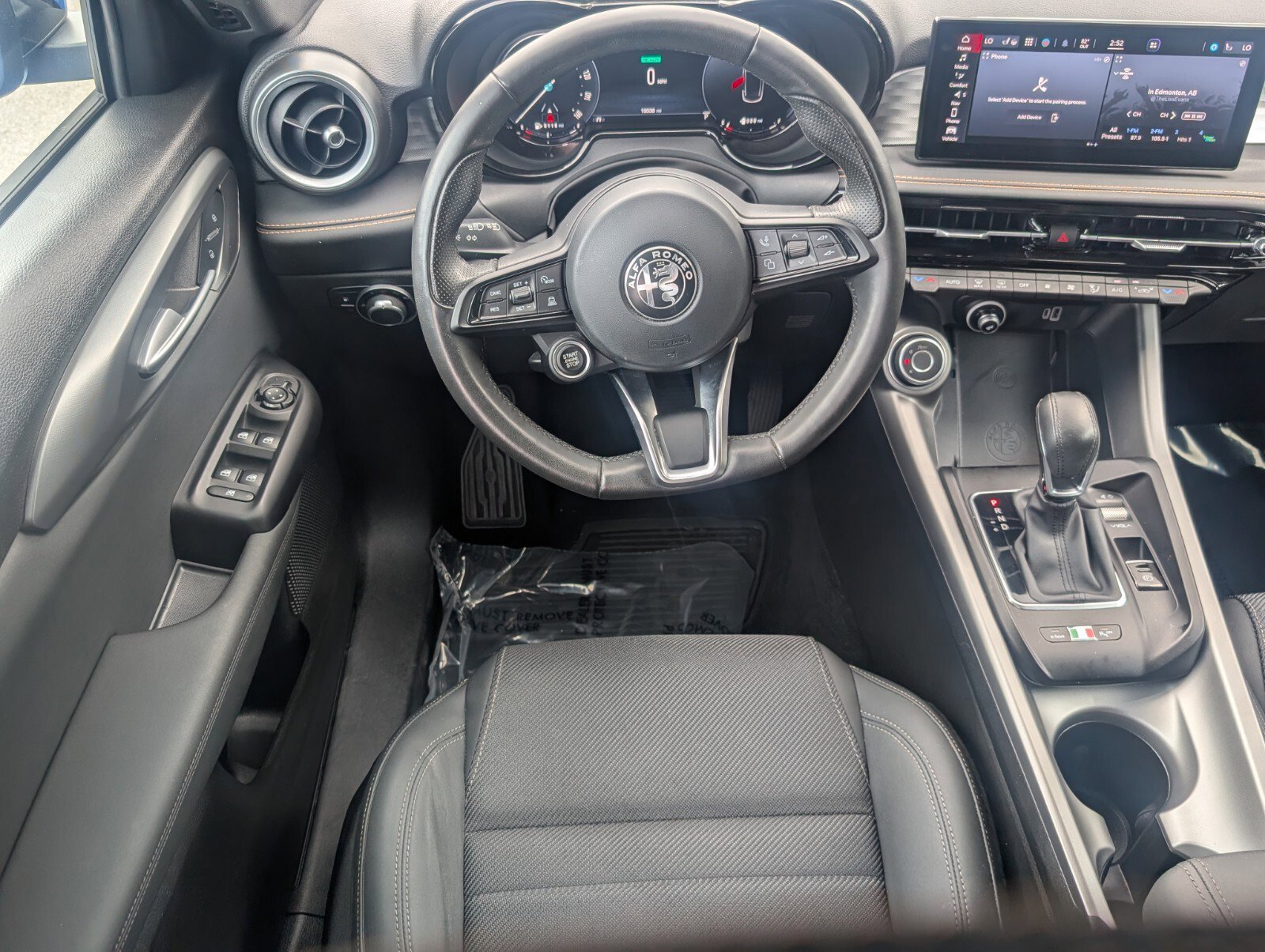 Used 2024 Alfa Romeo Tonale Ti image 27