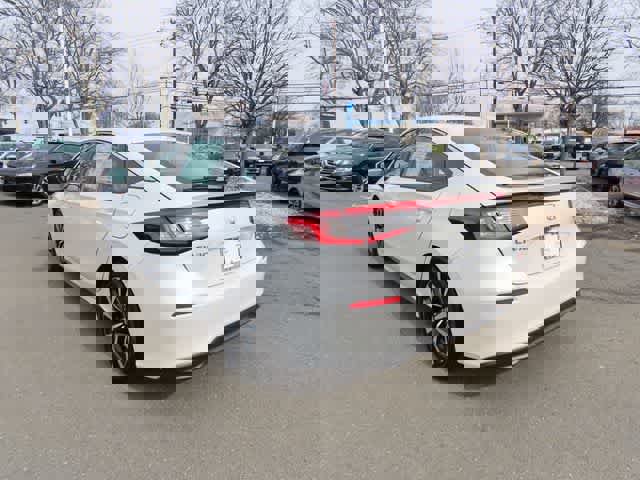 Certified 2024 Honda Civic EX-L image 4