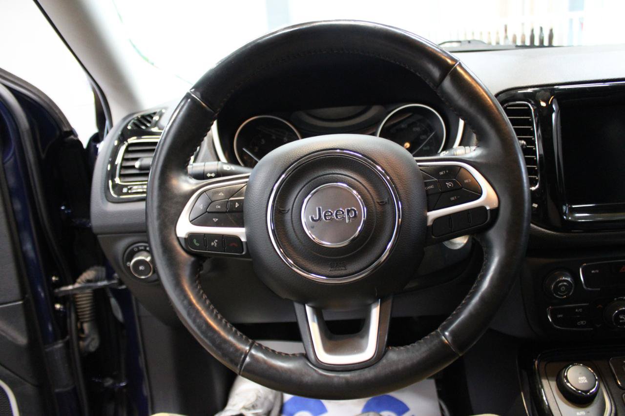 Used 2017 Jeep Compass Limited AWD/4WD image 15
