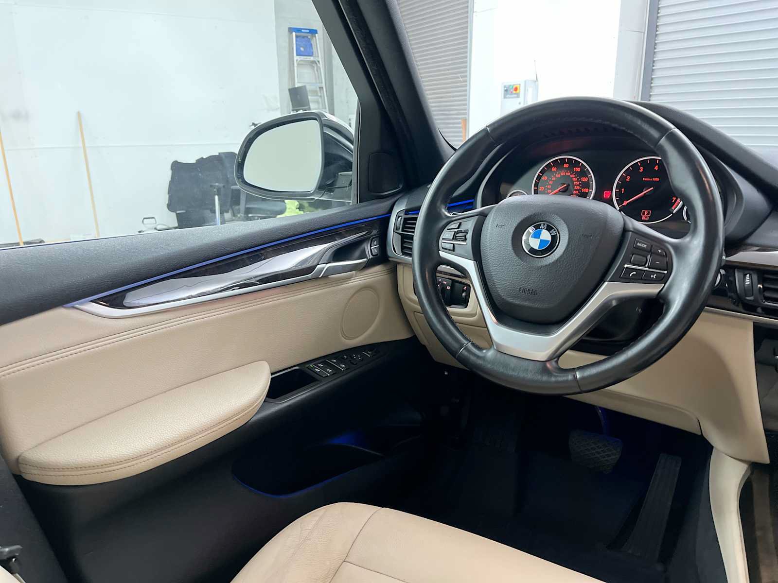 Used 2017 BMW X5 xDrive40e AWD/4WD image 15
