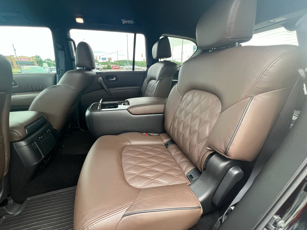 Used 2024 Nissan Armada Platinum w/ Captain's Chairs Package AWD/4WD image 14