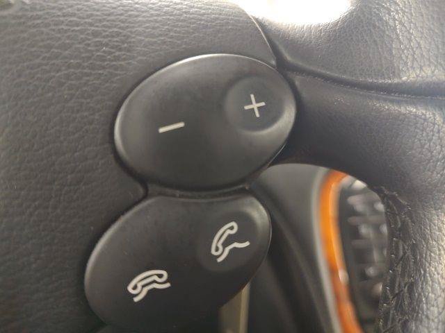 Used 2003 Mercedes-Benz SL 500 image 16