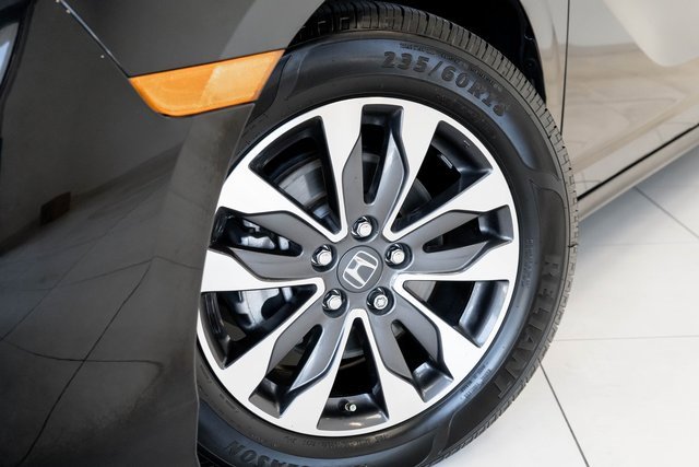 Used 2024 Honda Odyssey EX-L image 2