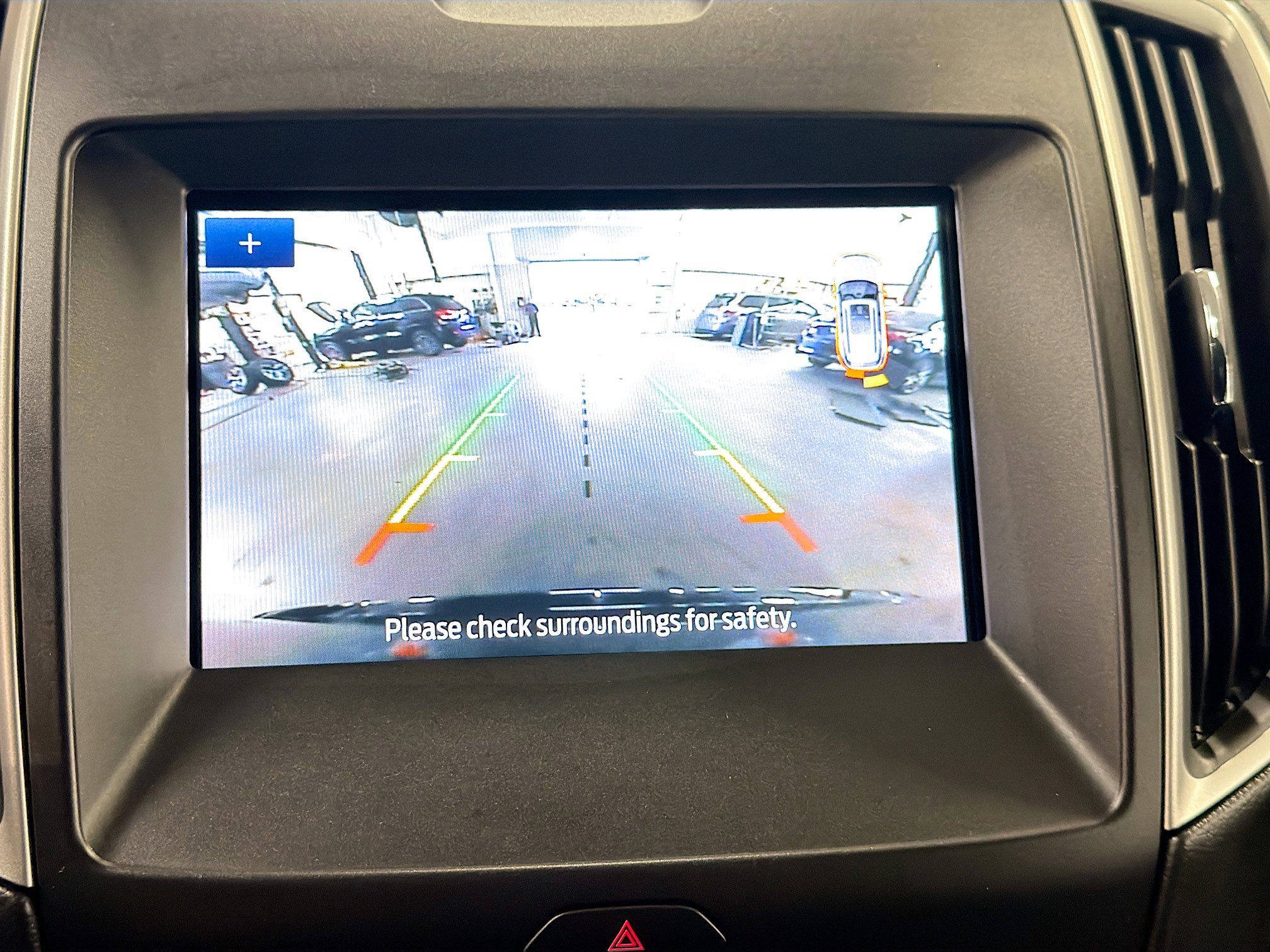 Used 2020 Ford Edge ST-Line w/ Cold Weather Package AWD/4WD image 22