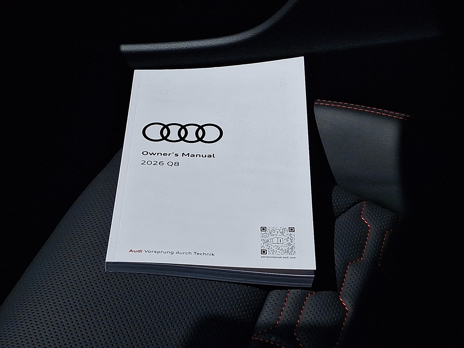 Used 2026 Audi RS Q8 performance AWD/4WD image 30