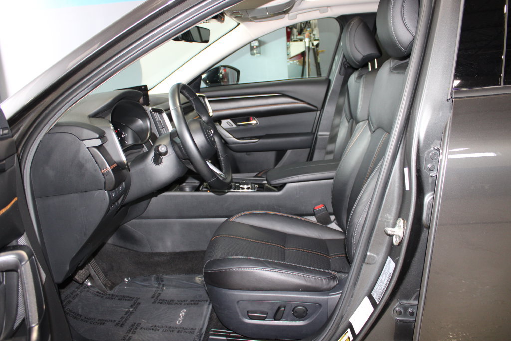Used 2025 MAZDA CX-50 AWD 2.5 S w/ Premium Plus Pkg image 8