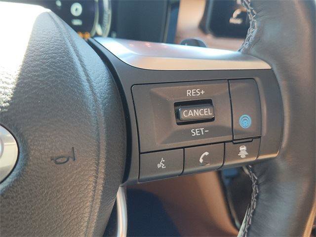 Used 2024 INFINITI QX60 Sensory w/ Cargo Package image 23