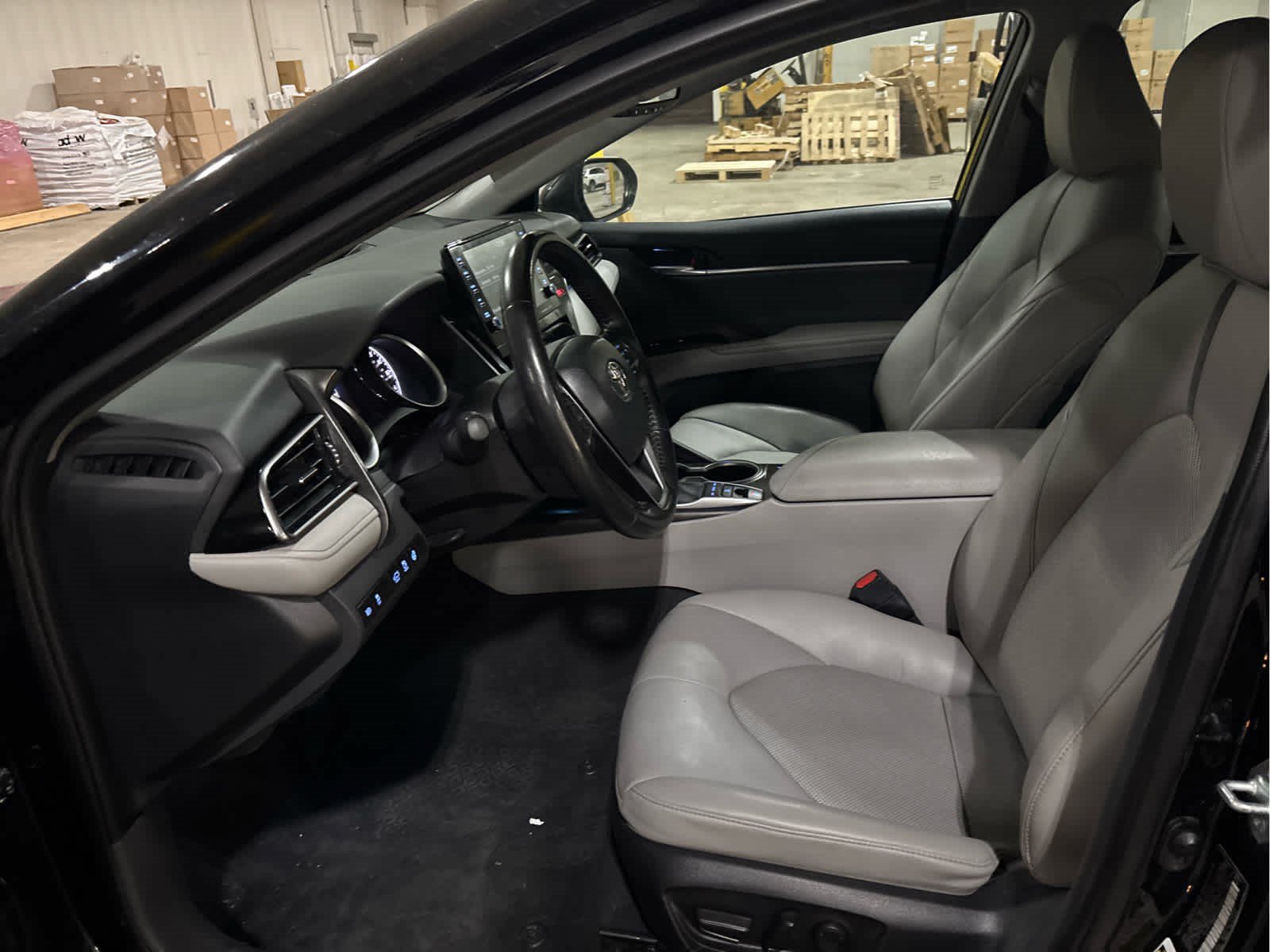 Certified 2023 Toyota Camry XLE w/ Cold Weather Package AWD/4WD image 9