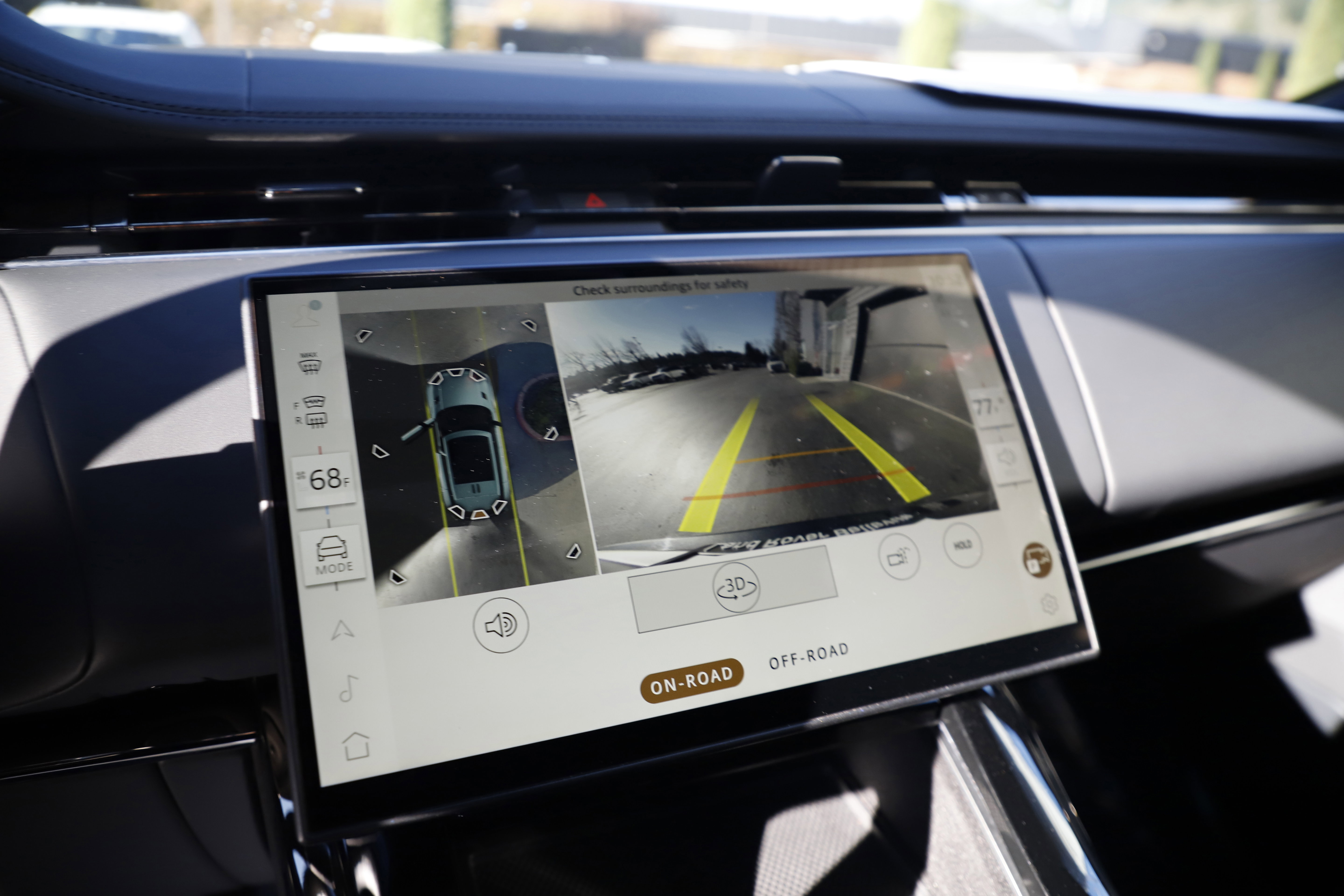 Certified 2025 Land Rover Range Rover Sport image 28