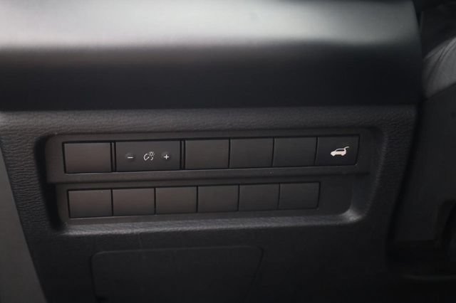 Used 2024 Mitsubishi Outlander SE FWD image 12