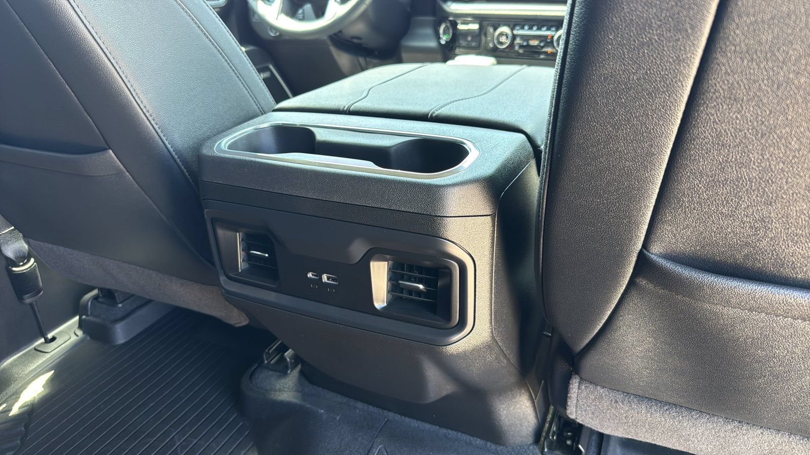 Used 2025 Chevrolet Silverado 1500 RST AWD/4WD image 27