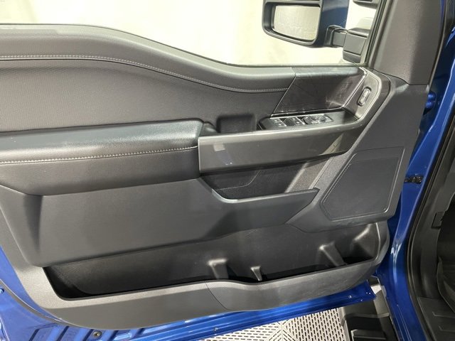 Used 2022 Ford F150 XLT w/ Equipment Group 302A High image 9