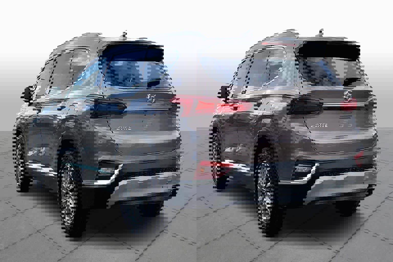 Used 2019 Hyundai Santa Fe FWD image 12