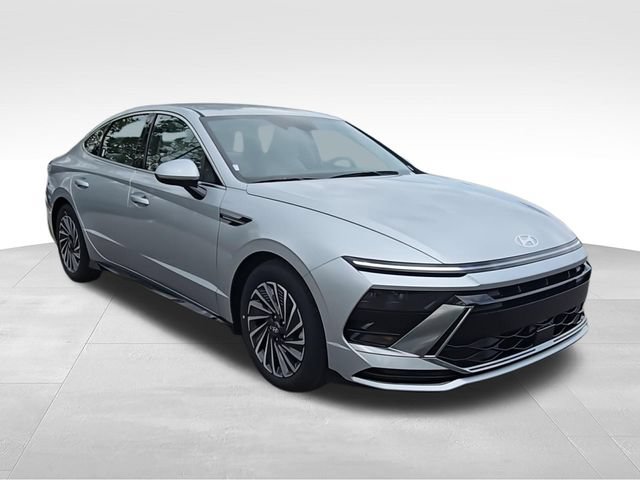 New 2025 Hyundai Sonata SEL FWD image 2