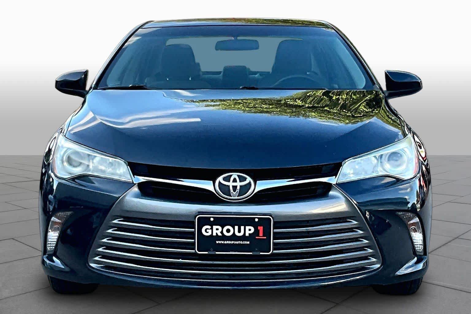 Used 2016 Toyota Camry LE FWD image 4