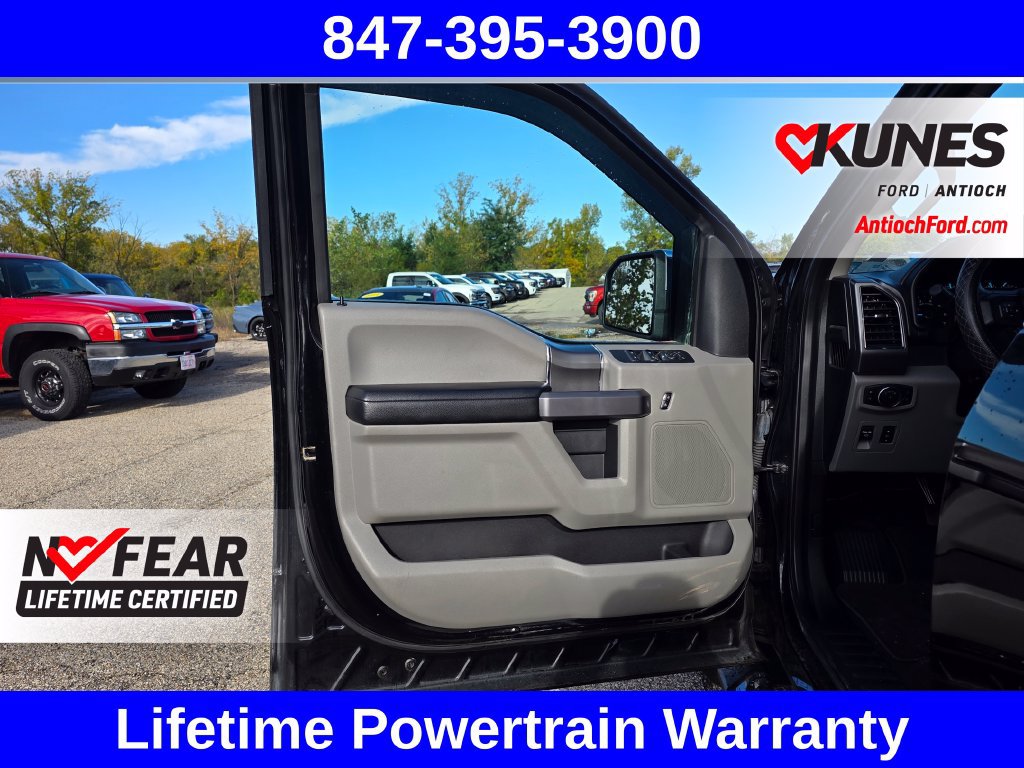 Used 2019 Ford F150 XLT w/ Equipment Group 302A Luxury AWD/4WD image 17
