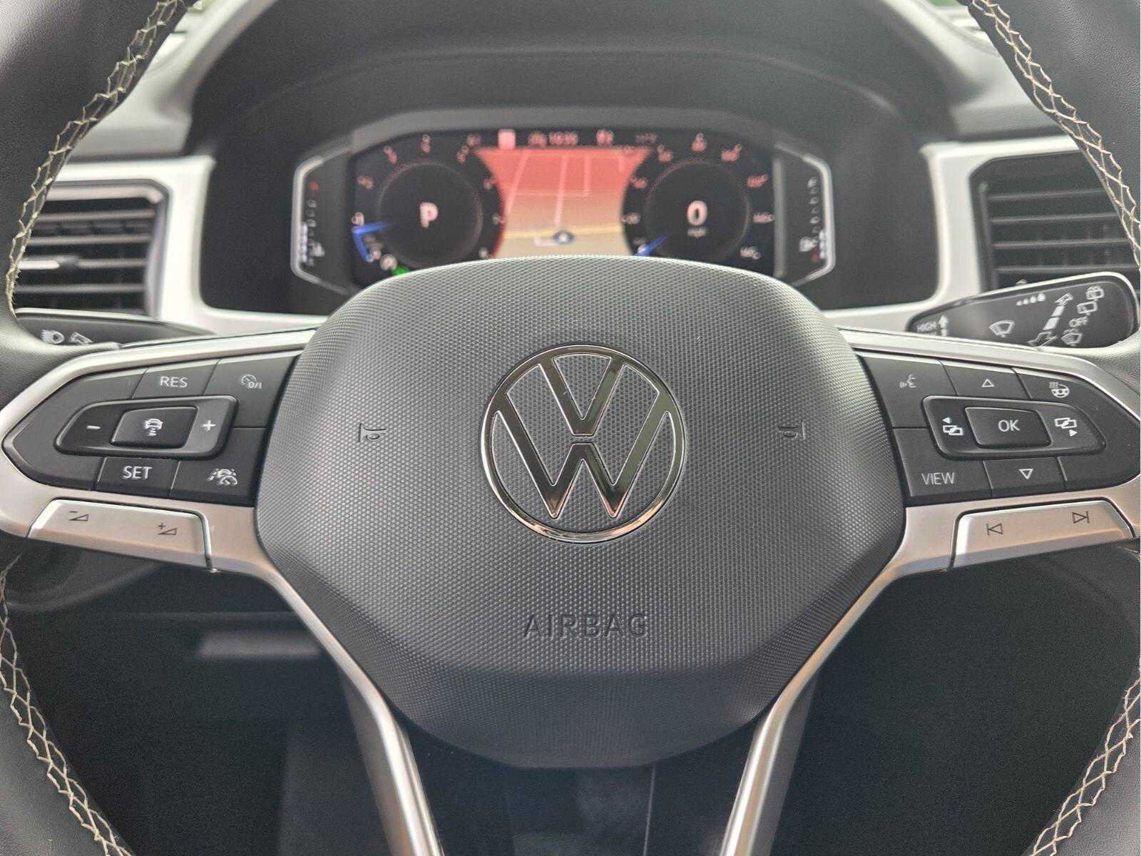 Used 2022 Volkswagen Atlas SEL AWD/4WD image 28