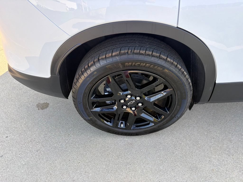 New 2026 Chevrolet Blazer LT w/ LPO, Arctic Package FWD image 49