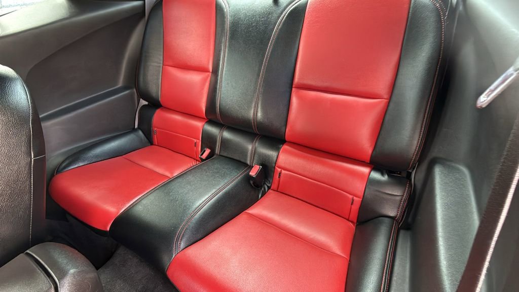 Used 2015 Chevrolet Camaro LT w/ 1LT Preferred Package image 23