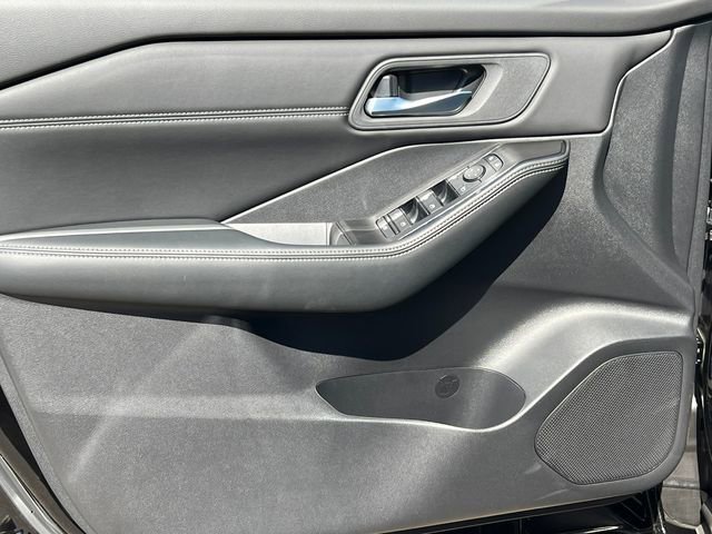 New 2026 Nissan Rogue SV image 11