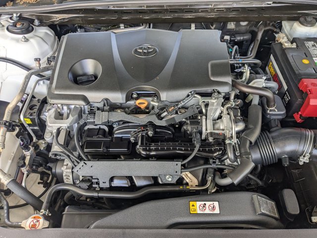 Used 2019 Toyota Camry LE FWD image 21