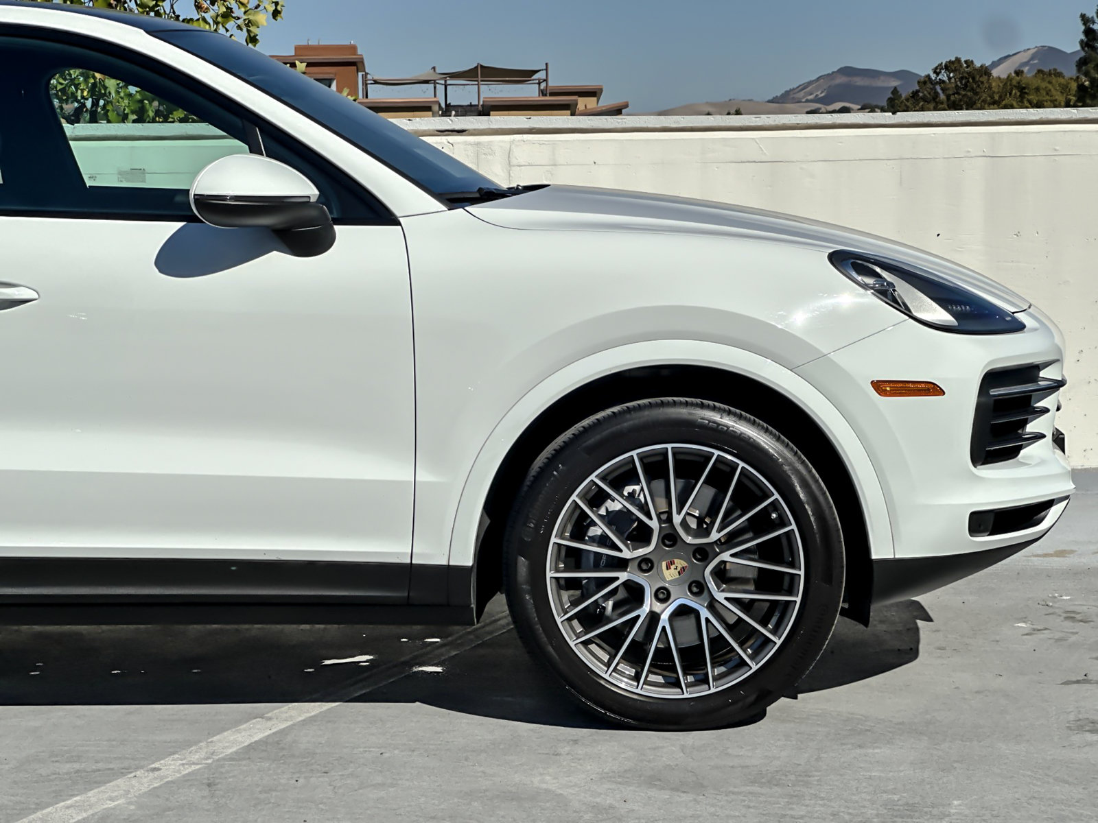 Certified 2021 Porsche Cayenne Coupe AWD/4WD image 34