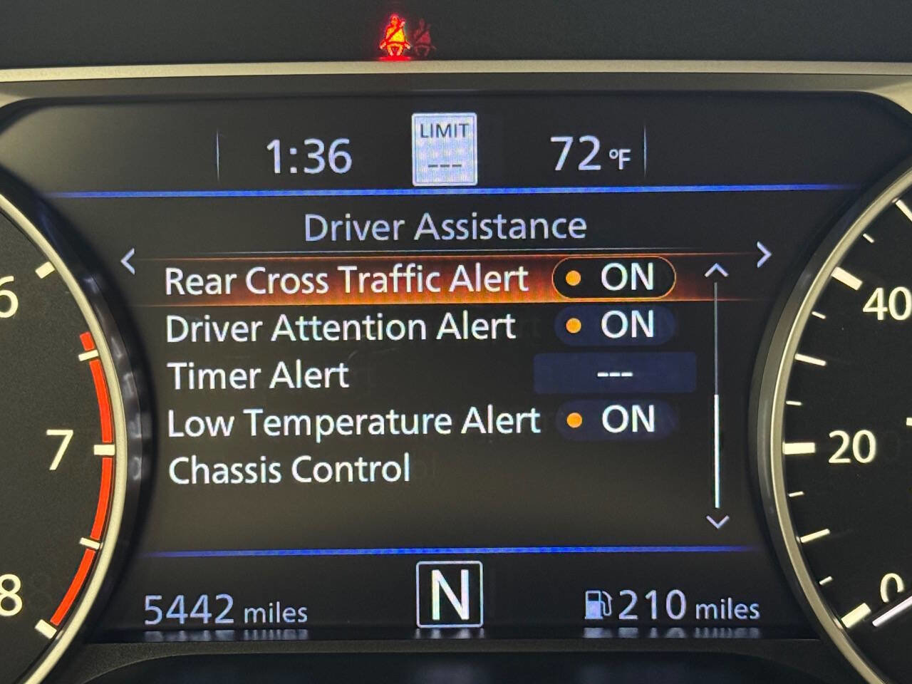 Used 2025 Nissan Altima 2.5 SR image 37