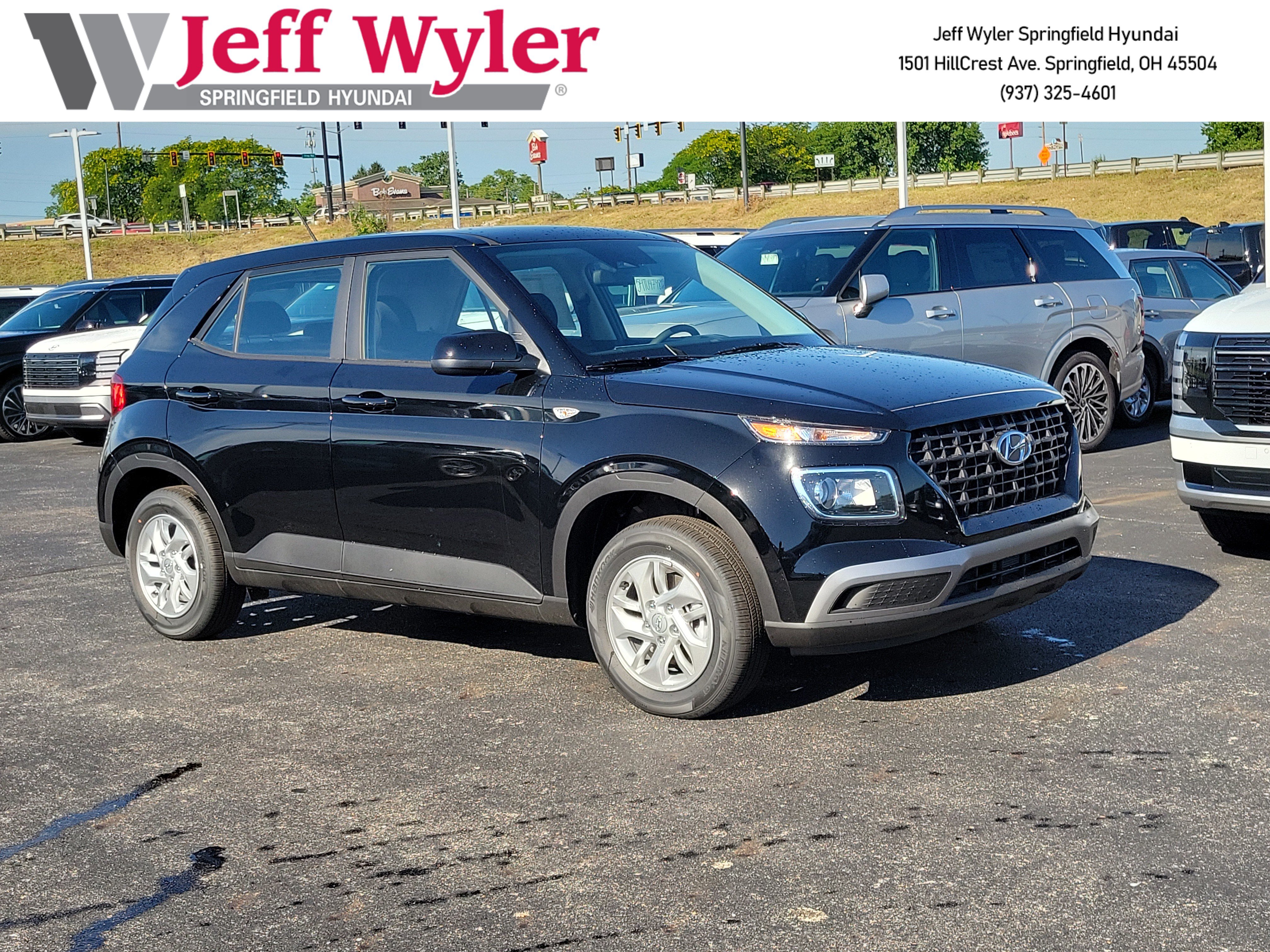 New 2026 Hyundai Venue SE FWD image 1
