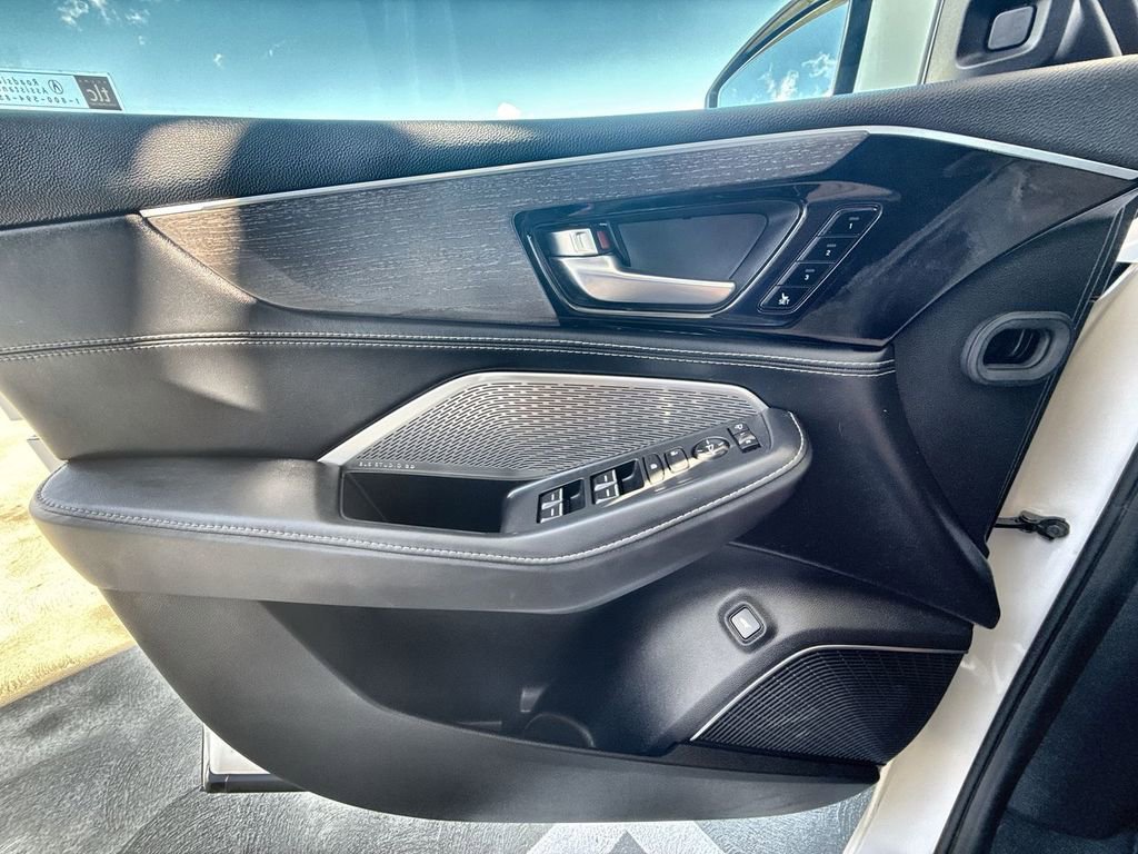 Used 2023 Acura MDX SH-AWD w/ Advance Package image 15