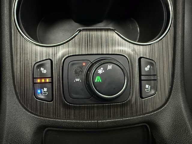 Used 2023 GMC Acadia SLT w/ Preferred Package FWD image 21