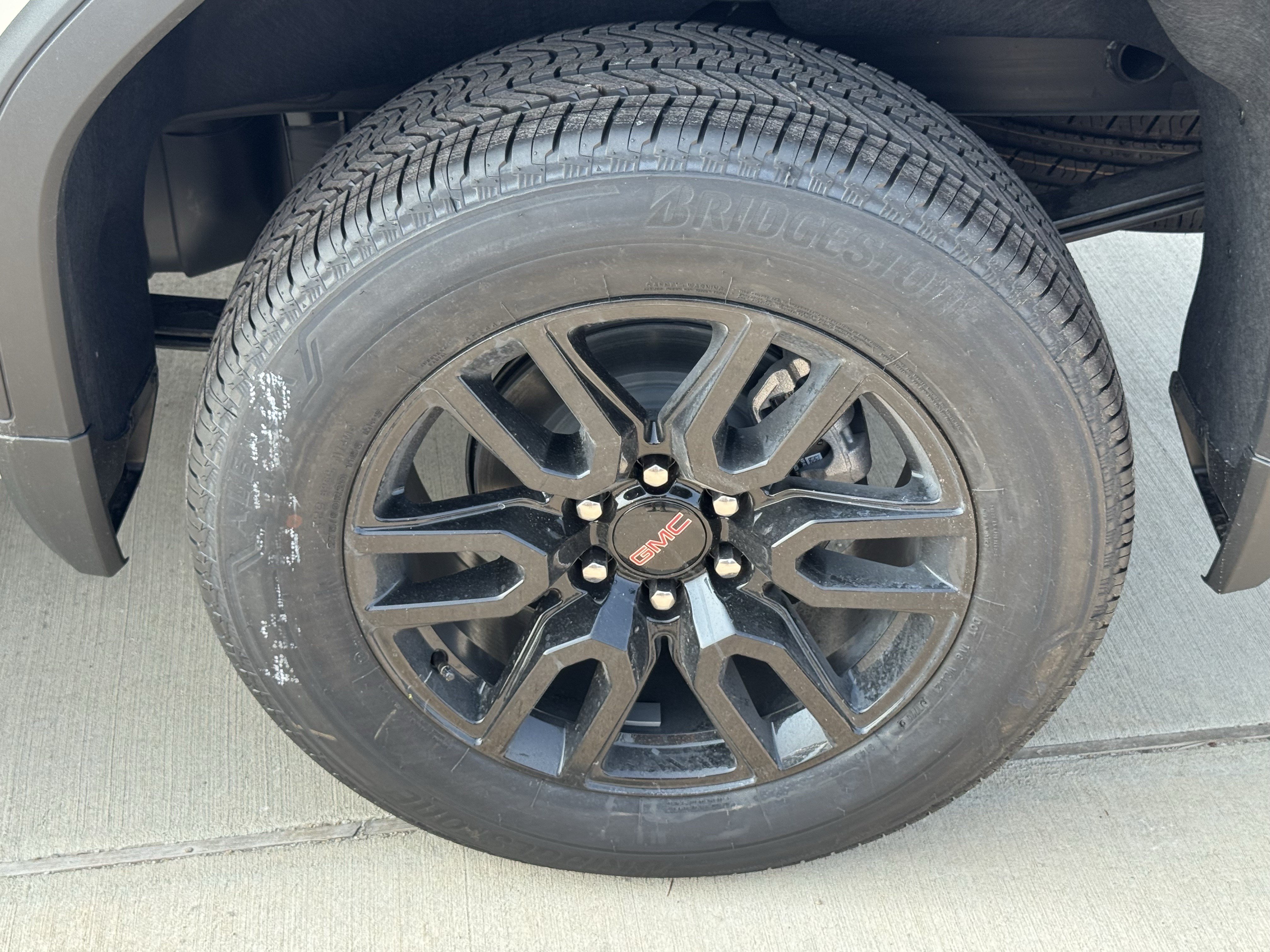 New 2026 GMC Sierra 1500 Elevation w/ Preferred Package RWD image 9