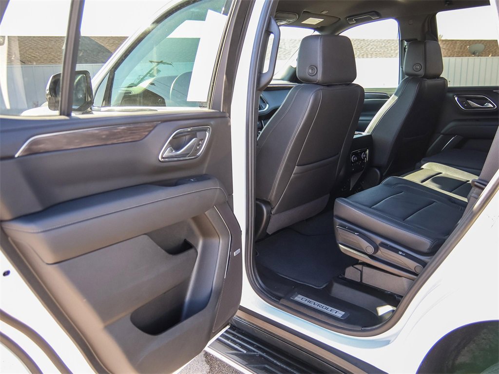 Used 2024 Chevrolet Tahoe LT w/ Luxury Package image 27