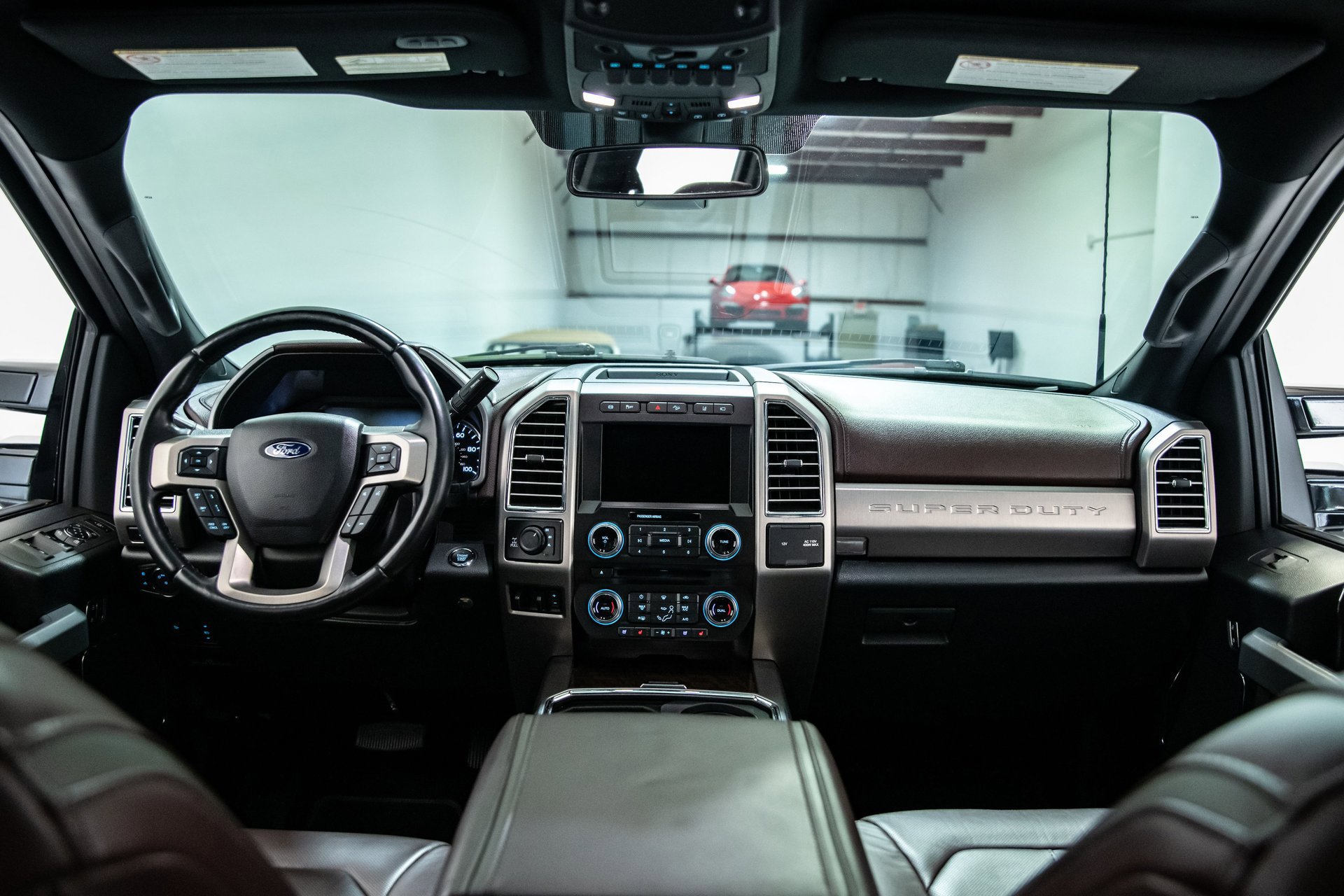 Used 2017 Ford F250 Platinum w/ Platinum Ultimate Package image 27