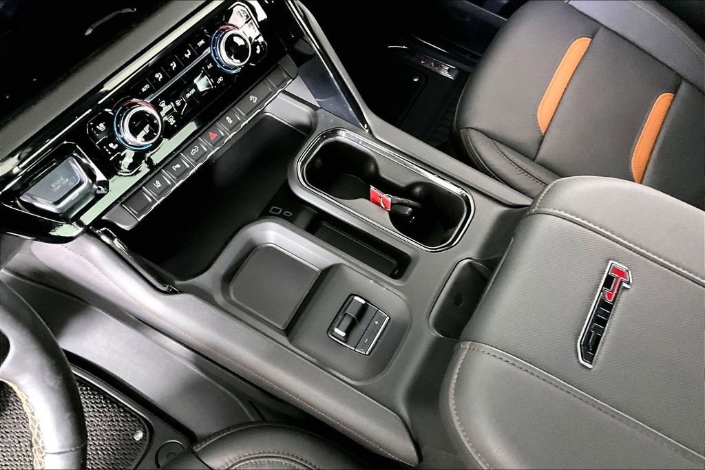 Certified 2025 GMC Sierra 2500 AT4 w/ AT4 Premium Plus Package image 19