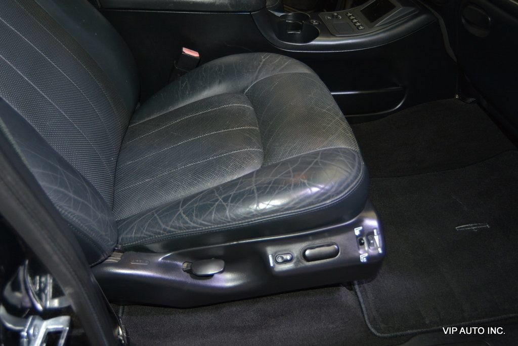 Used 2002 Lincoln Blackwood RWD image 26