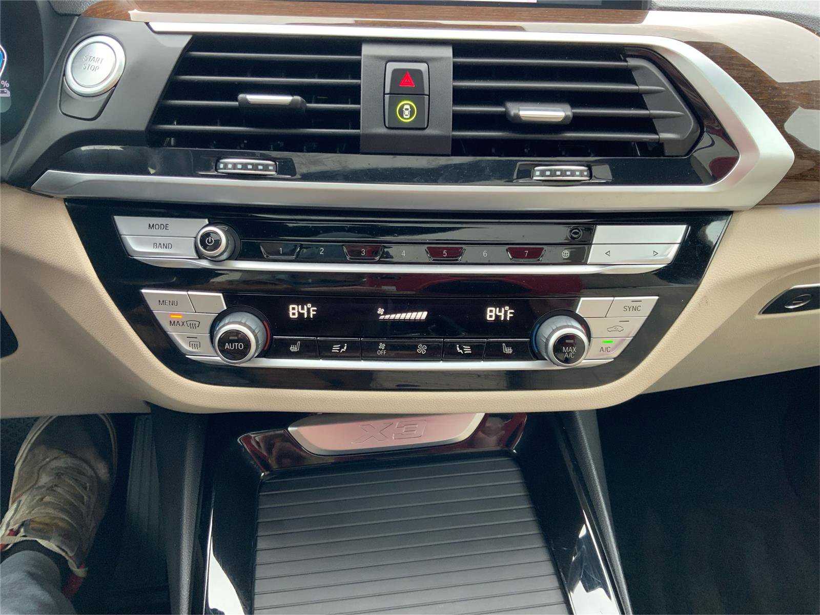 Used 2021 BMW X3 xDrive30e w/ Convenience Package image 32