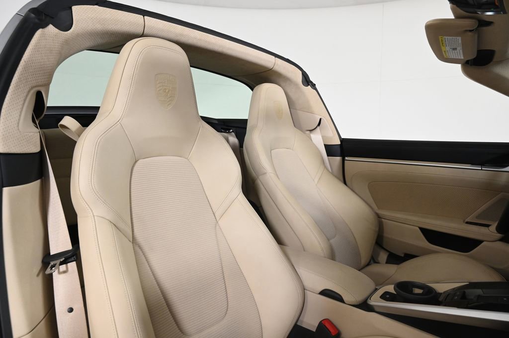 Certified 2021 Porsche 911 Targa 4S image 18