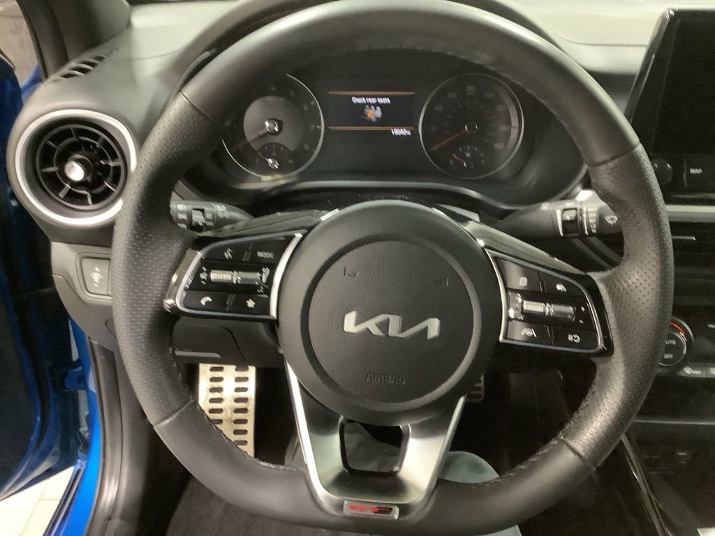 Certified 2023 Kia Forte GT-Line image 6