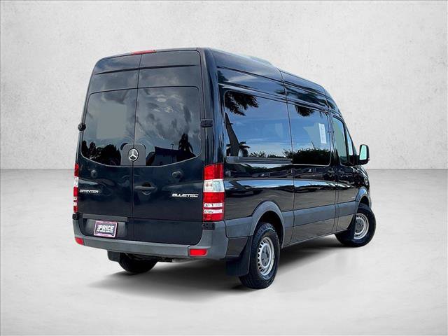 Used 2016 Mercedes-Benz Sprinter 2500 image 2