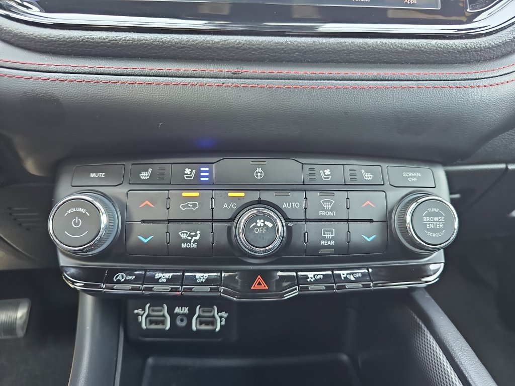 Used 2024 Dodge Durango GT AWD/4WD image 22