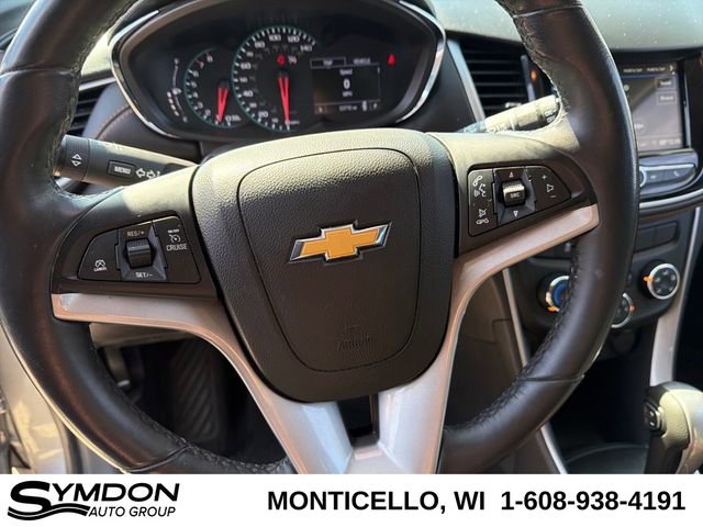 Used 2019 Chevrolet Trax LT w/ LT Convenience Package image 12