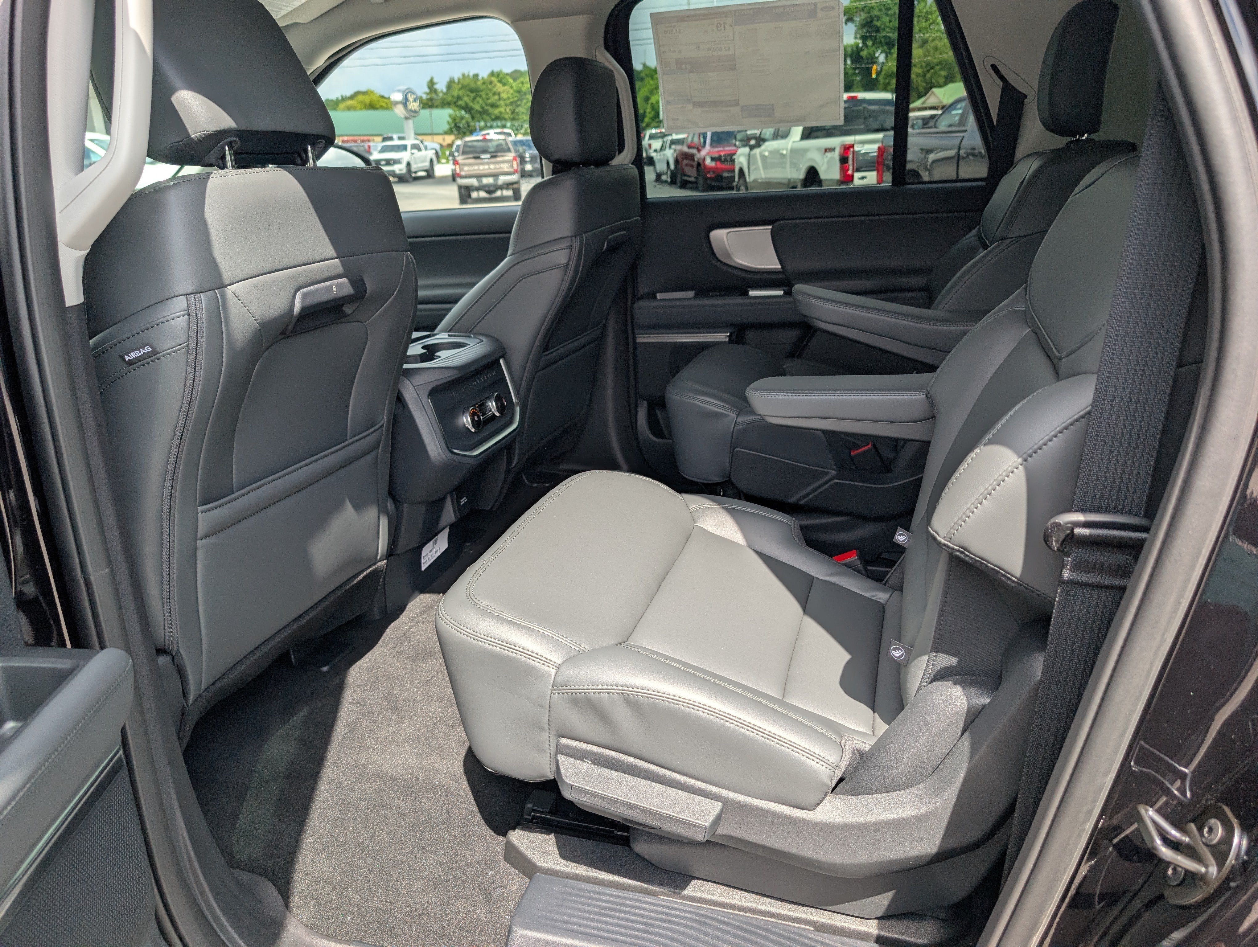 New 2026 Ford Expedition Max Active RWD image 16