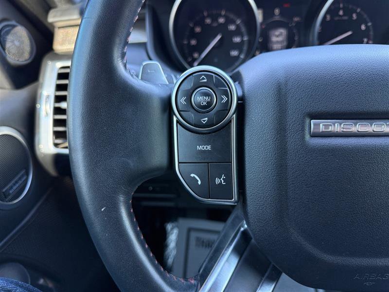Used 2017 Land Rover Discovery HSE Luxury image 37