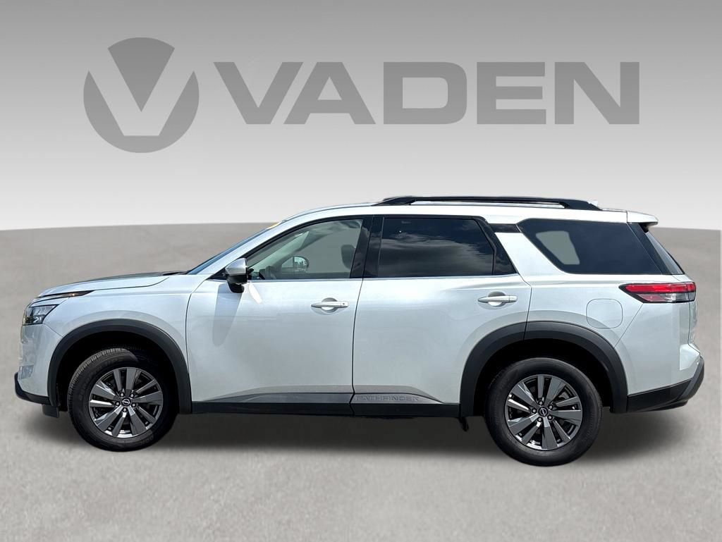Used 2024 Nissan Pathfinder SV FWD image 25