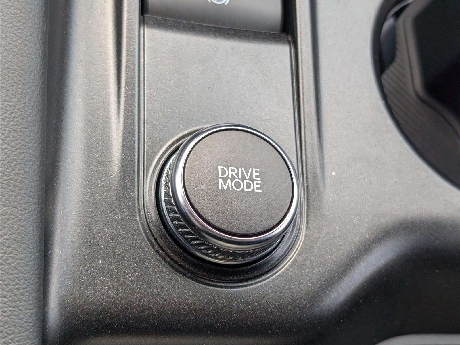 Used 2025 Ford Explorer ST w/ Sun And Sound Package AWD/4WD image 29