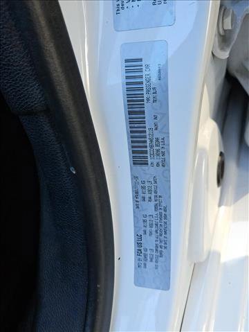 Used 2017 Chrysler 200 Limited Platinum image 26