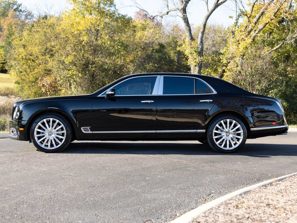 Used 2020 Bentley Mulsanne RWD image 5