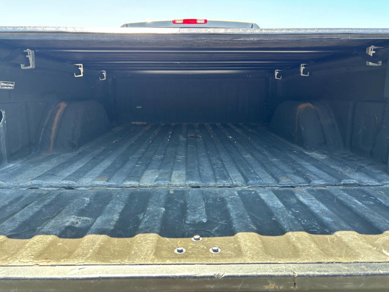 Used 2004 GMC Sierra 2500 SLE w/ Heavy-Duty Power Package AWD/4WD image 13