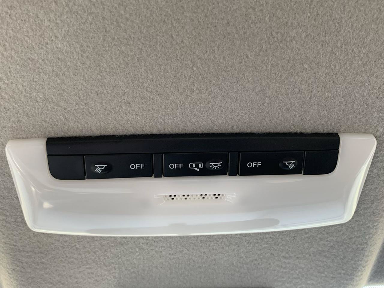 Used 2023 Nissan Kicks SV FWD image 19